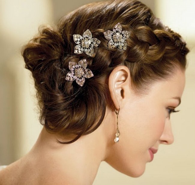 Wedding Hairstyles For Medium Length Hair