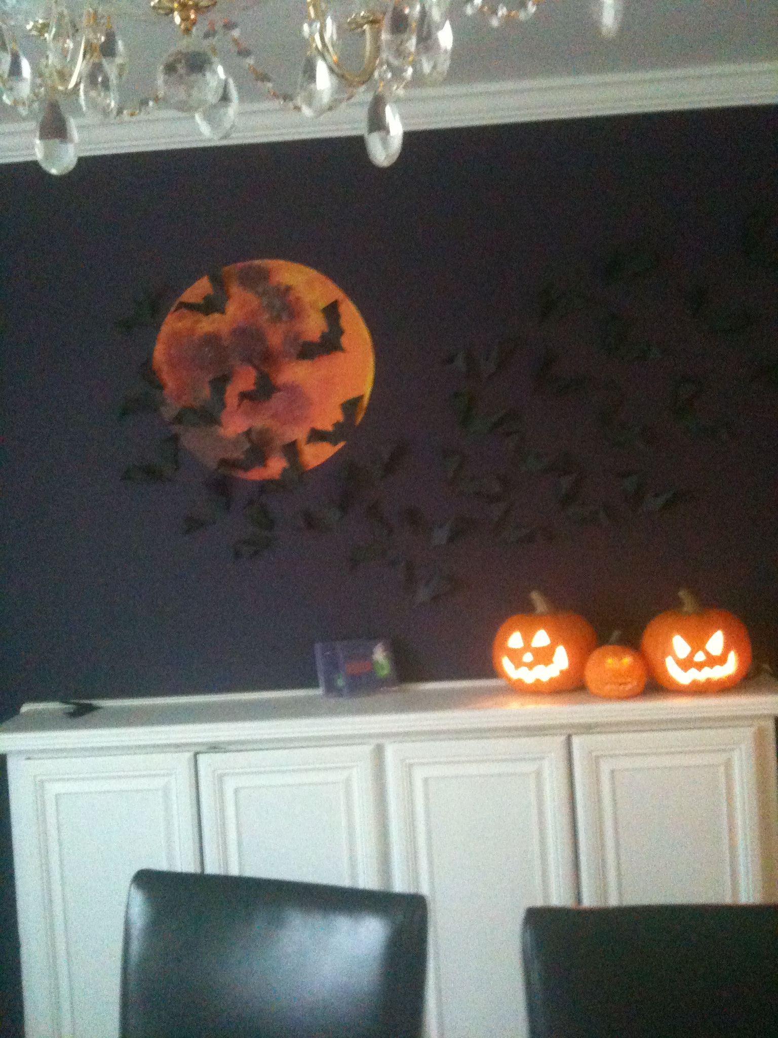 11 Awesome Halloween Indoor Decorations - Awesome 11