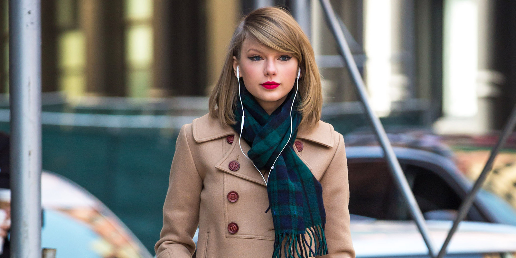 11 Awesome Taylor Swift Street Style Fashion