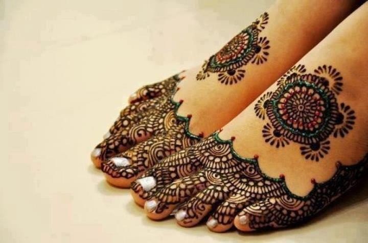 11 Awesome And Elegant Henna Tattoo Ideas