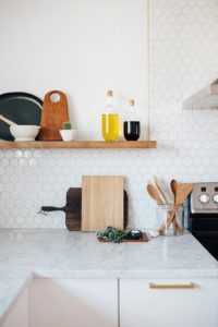 11+ Awesome Hexagon Tile Ideas For Kitchens - Awesome 11
