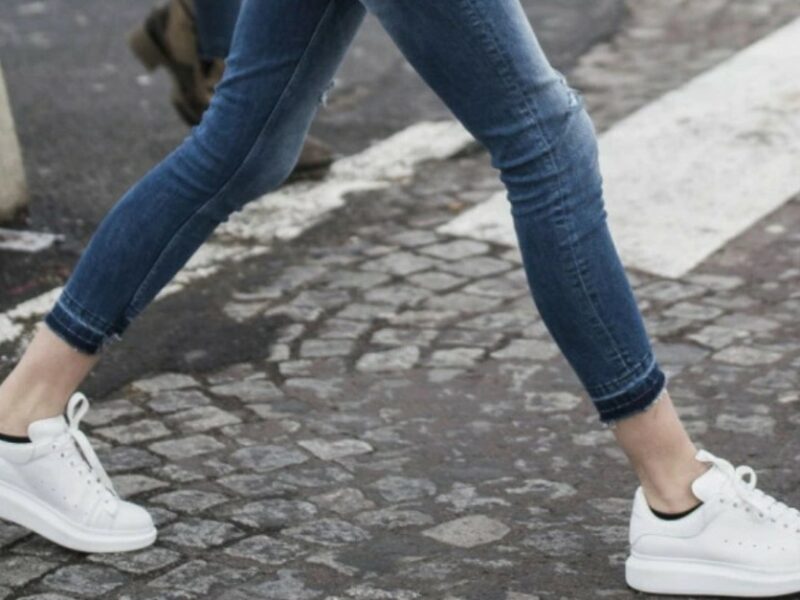 5 Things You Must Own if You Always Wear Sneakers