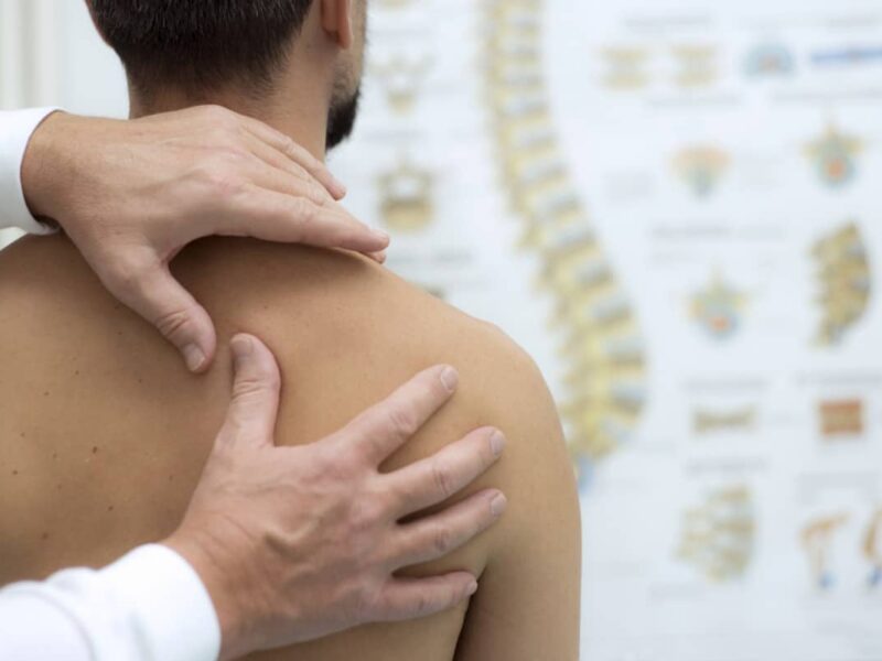 9 Signs you should see a Chiropractor